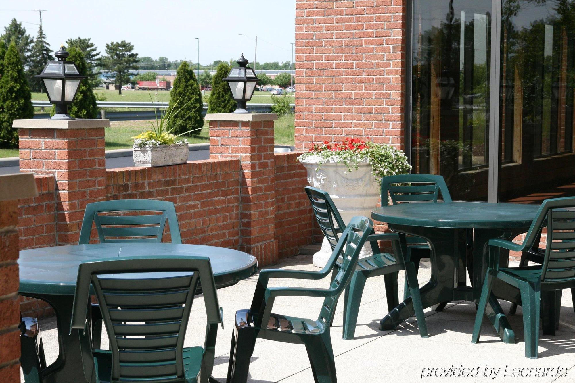 Comfort Inn & Suites Toledo Exterior foto